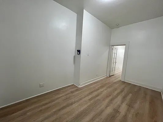 Rented by Compass | media 5