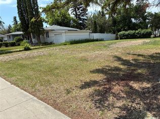 613 P AVENUE N, Saskatoon, SK S7L 2W1