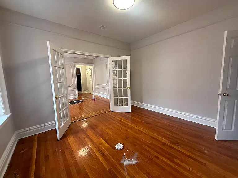 26 Kensington Ave #304 — Photo 6
