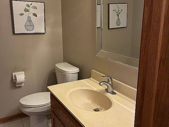 3rd image of 12796 Saint Andrews Ct APT 101