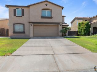 1048 El Berro, Calexico, CA 92231