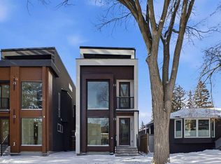 2519 E 19a St SW, Calgary, AB T2T 4Z1