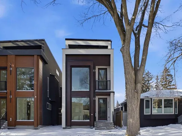 2519 E 19a St SW, Calgary, AB T2T 4Z1