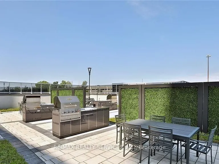 2093 Fairview St #507 — Photo 22