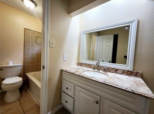 322 Windward Dr #322, League City, TX 77573