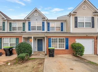 950 Parkway Rd, Union City, GA 30291