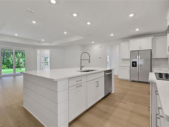 5th image of 17027 COTTONTAIL CIR