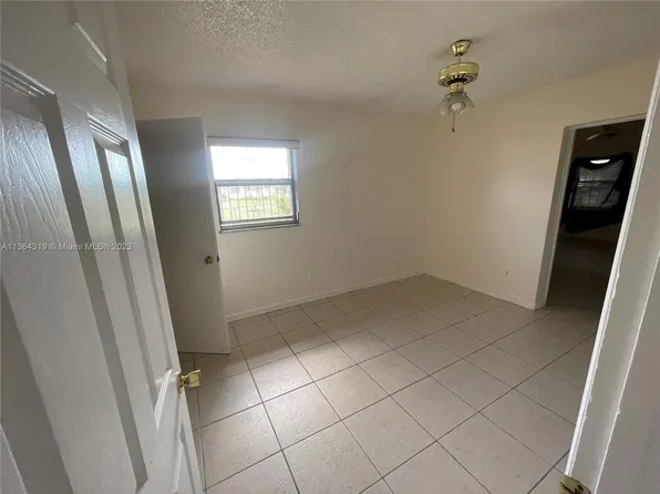 2703 Langston Dr, Fort Pierce, FL 34946