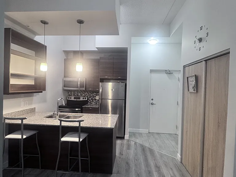 318 Spruce St #406 — Photo 7