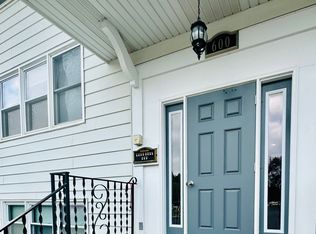 700-Carriage Court Apartments, Belvidere, IL 61008
