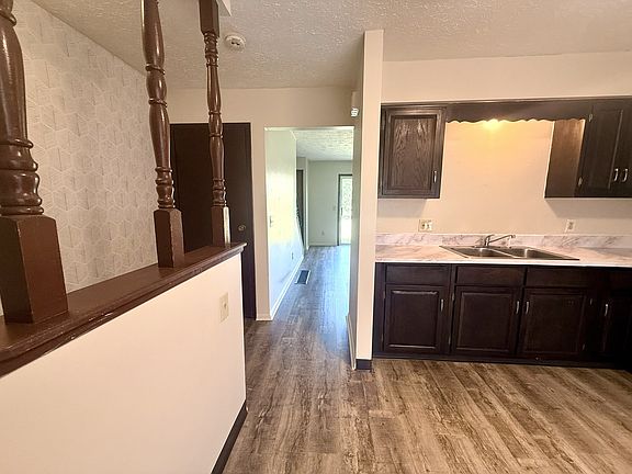 4th image of 340 Cathedral St #344
