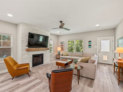 103 Idlewood Rd, Enchanted Oaks, TX, 75156