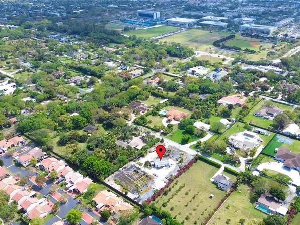 11295 SW 93rd St, Miami, FL 33176