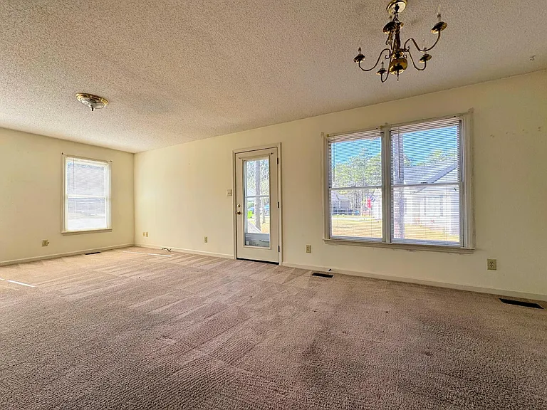 3324 Donnett Ct — Photo 5