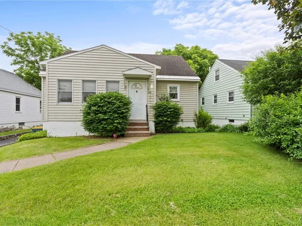 204 Wilmont Rd, Syracuse, NY 13219