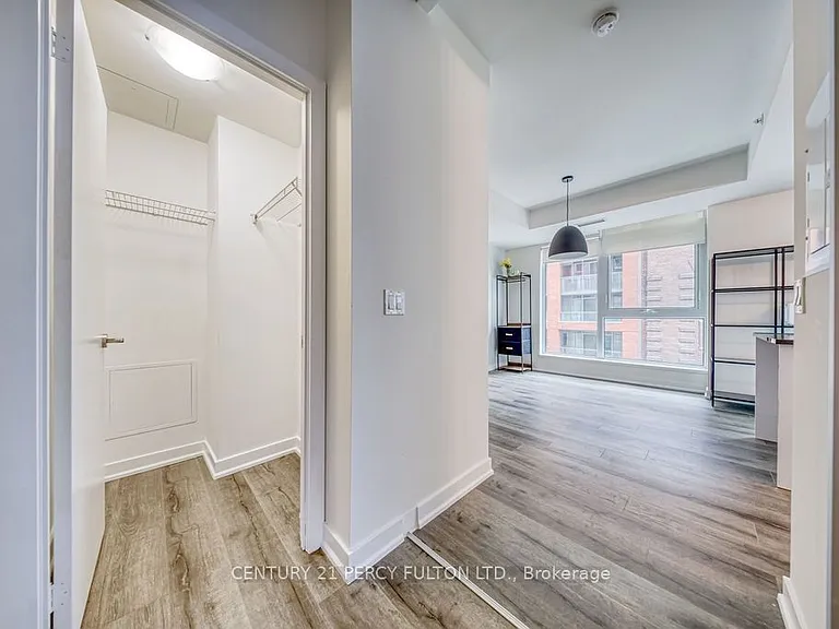 30 Nelson St #323 — Photo 30
