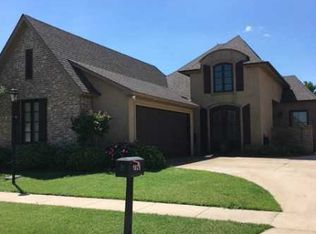1025 Ursuline Ave, Shreveport, LA 71115