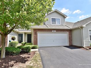 381 Capitol Dr UNIT B, Sugar Grove, IL 60554
