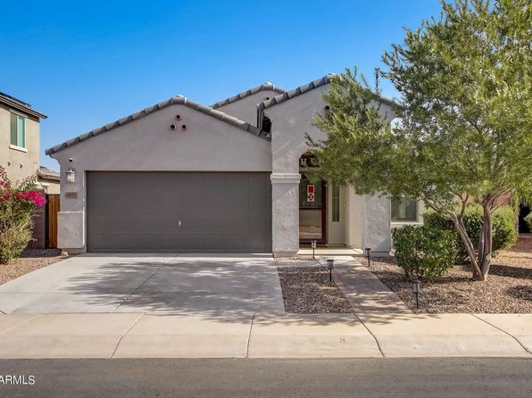 2912 N Taylor Ln