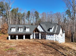 760 Bellegray Rd, Clover, SC 29710