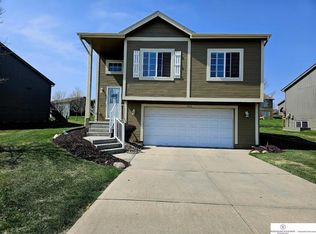 5008 N 160th St, Omaha, NE 68116