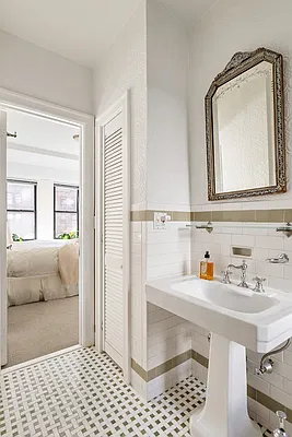 Sold by Compass | media 8