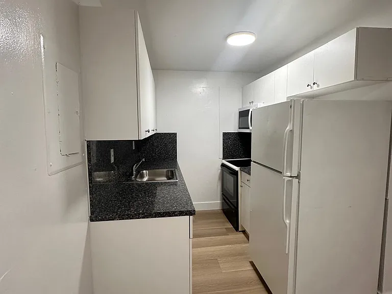 7720 N Miami Ave #104 — Photo 4