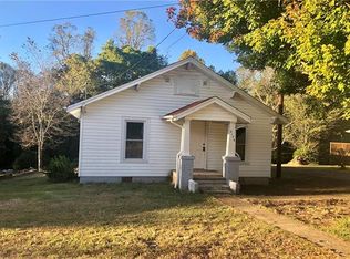 2176 Enon Rd, Morganton, NC 28655