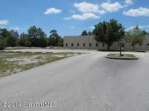 2nd image of 1855 Shepard Dr