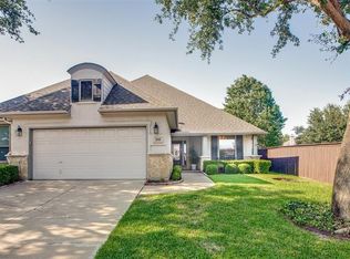 100 Belton Dr, Hickory Creek, TX 75065