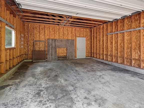 3rd image of 4416 325th Ave SE