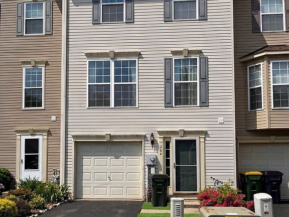 2nd image of 264 Country Ridge Dr