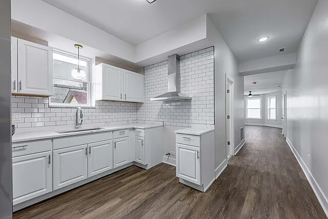 2 bed, 1000 sqft, $1,600 — Photo 4
