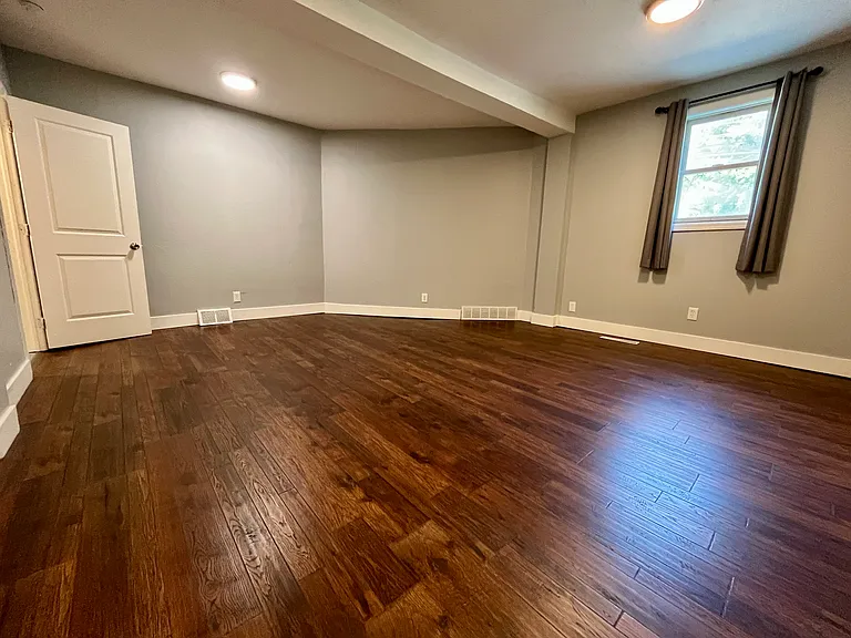 3897 Brownsville Rd #1 — Photo 14