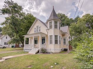 5 W Poplar St, Mascoutah, IL