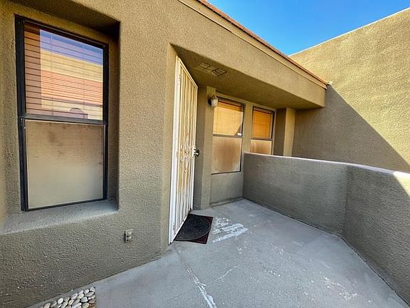 3rd image of 1432 W Emerald Ave Unit 680