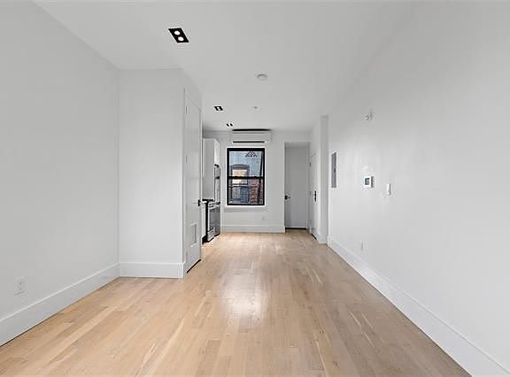 3rd image of 32 Magnolia Ave #B
