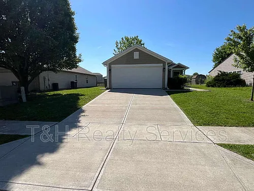 2431 Pinebark Dr Photo 1
