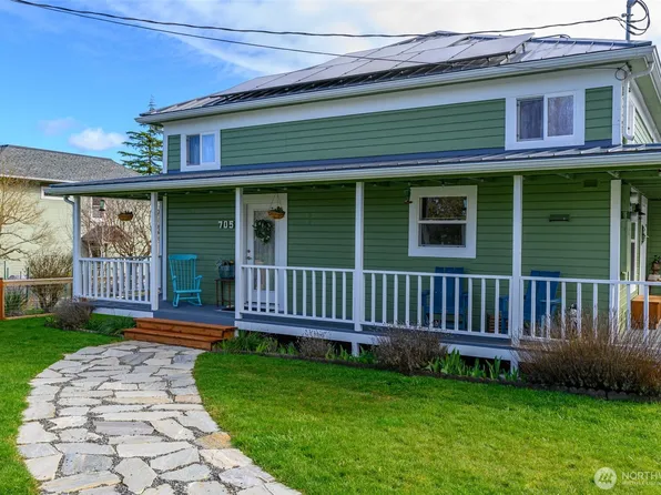 705 NE Haller Street, Coupeville, WA 98239