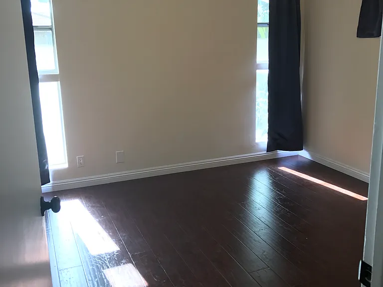 12455 Russell Ave — Photo 7