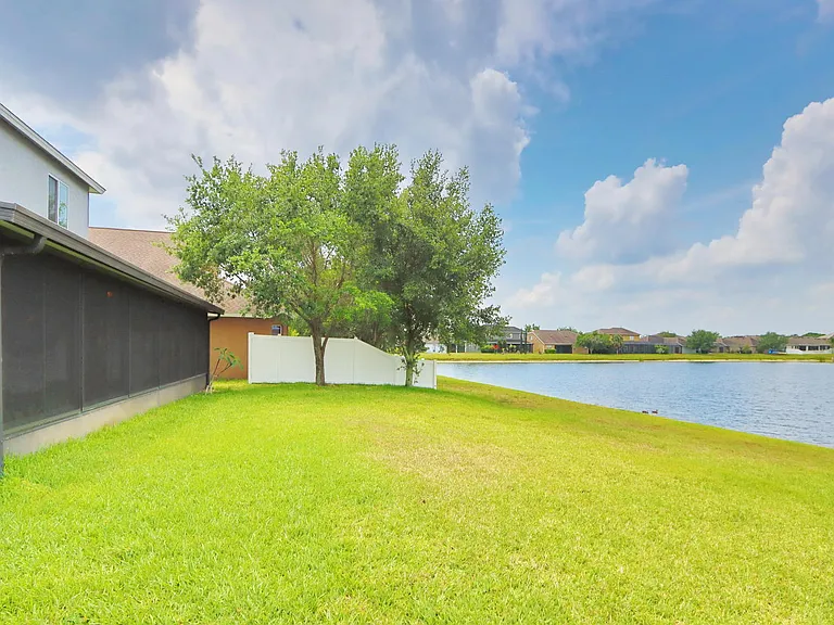 13714 Artesa Bell Dr Riverview-large-030-024-Exterior Rear-1358x1000-72dpi_03142023