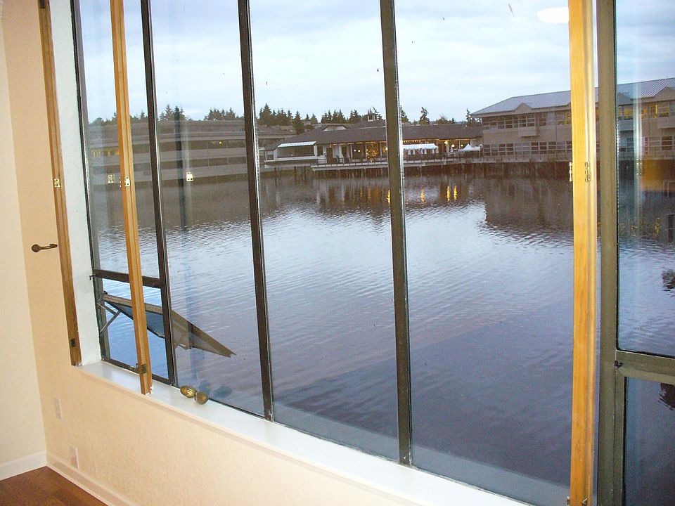1st image of 7 Lake Bellevue Dr APT 112