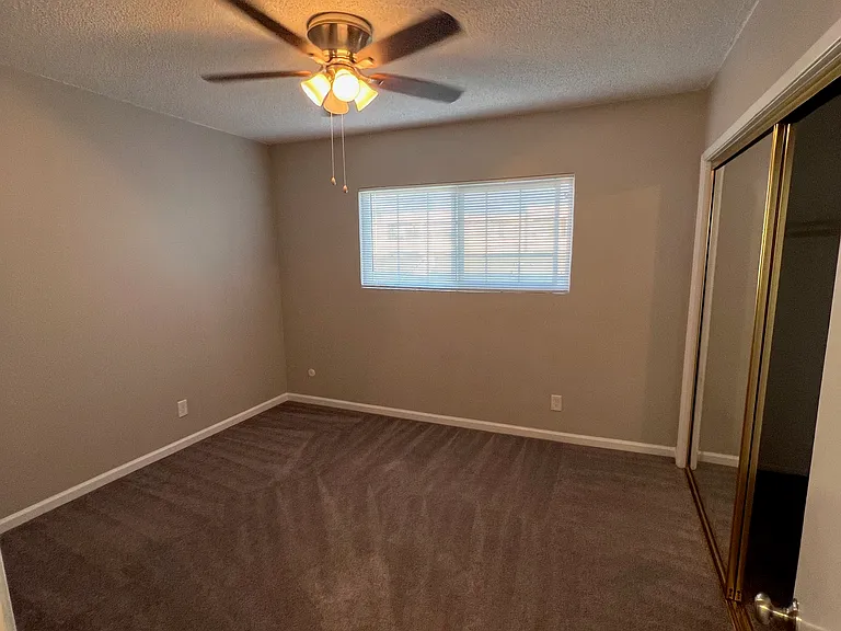 5139 Live Oak St #12 — Photo 10