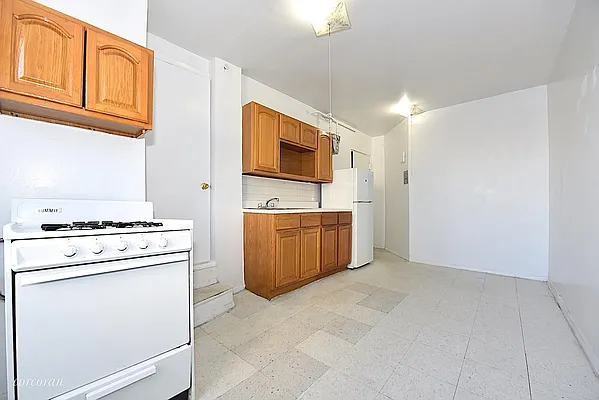 Rented by Corcoran | media 8