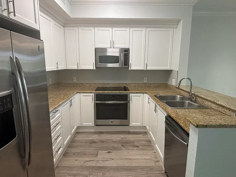 2407 Renaissance Way — Photo 9