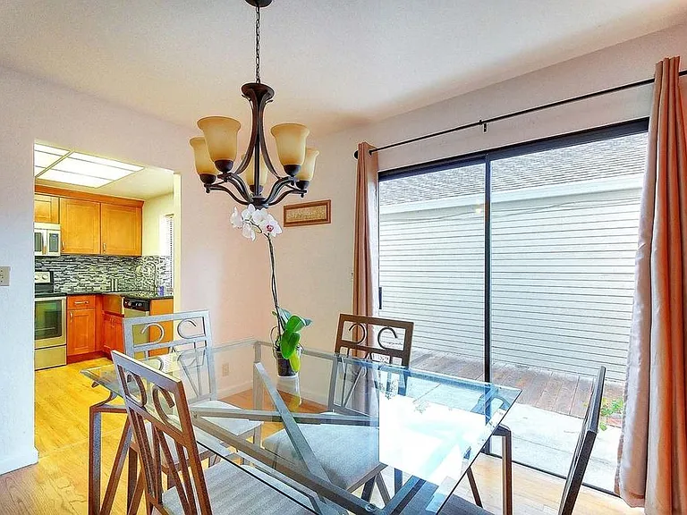 2401 Branchwood Ct #ROOM FOR RENT ONLY — Photo 9