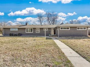 1936 N Edgemoor St, Wichita, KS 67208