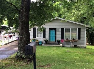 7 E Decatur St, Greenville, SC 29617