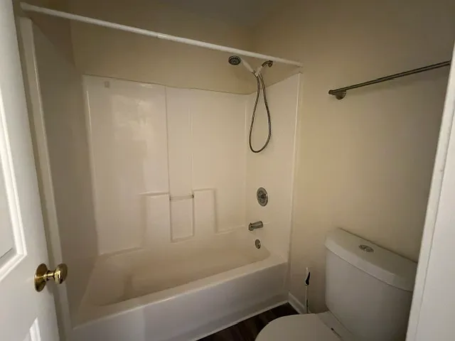 Sleepy Hollow Townhomes — Photo 45
