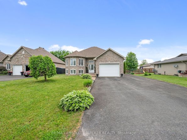 9 Gloss St, North Stormont, ON K0A 1R0